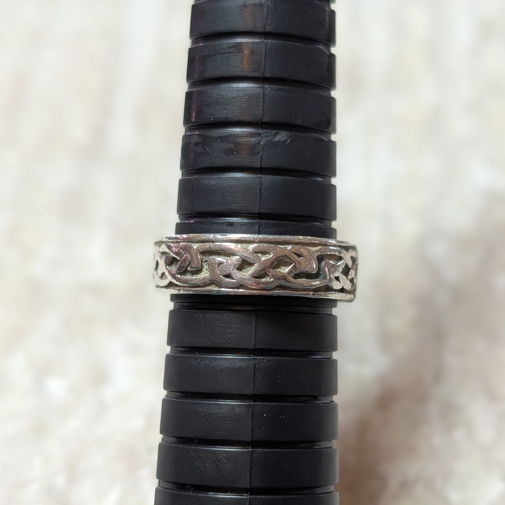 Celtic Knot Sterling Silver Band Ring